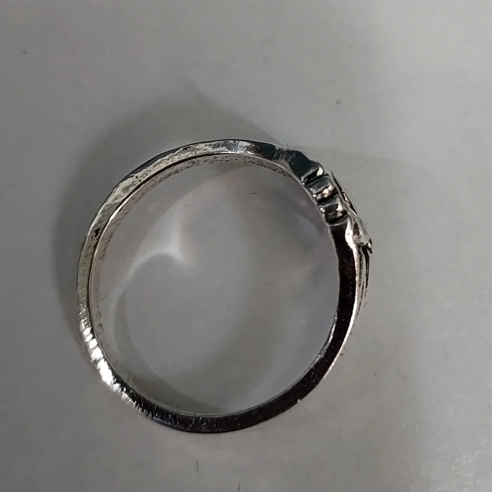 Sterling silver Yin Yang ring size 7